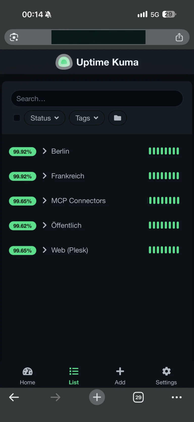 Uptime Kuma auf dem Phone: Monitor-Gruppen Berlin, Frankreich, MCP Connectors, Öffentlich und Web, dazu Quick Stats mit 55 Monitoren up
